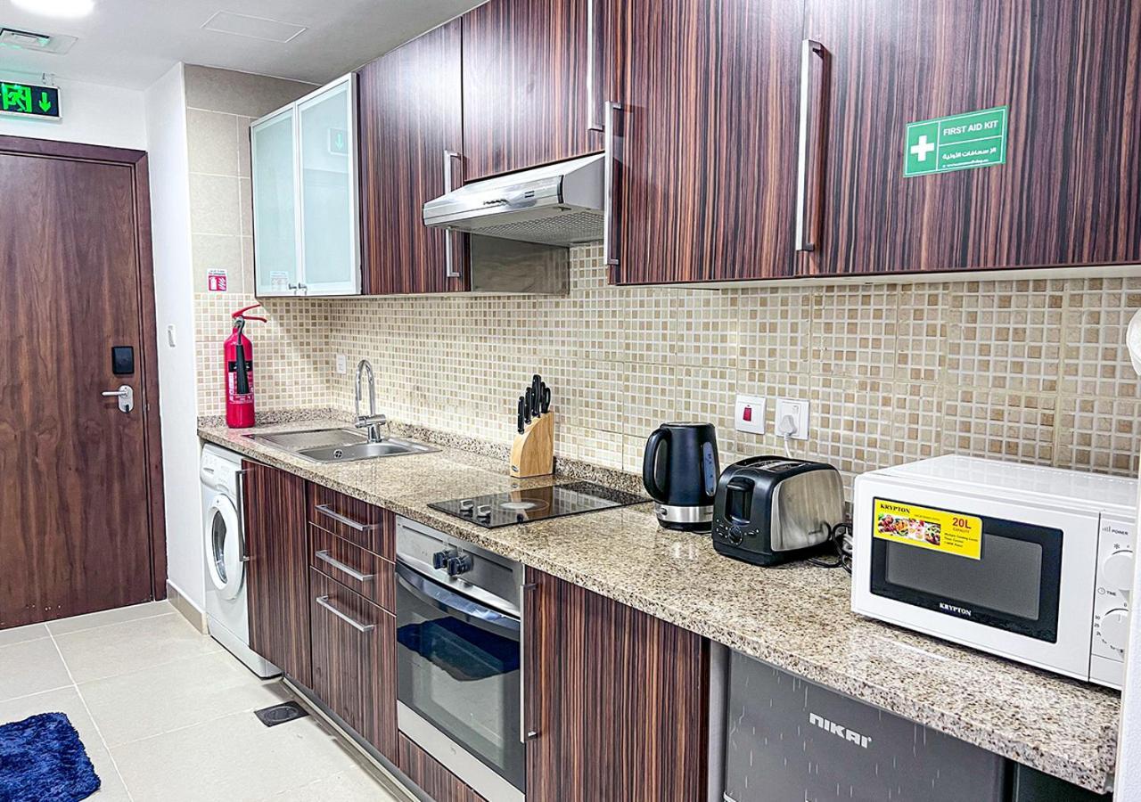 Cosmos Living Modern Studio Near Dubai Marina Екстер'єр фото