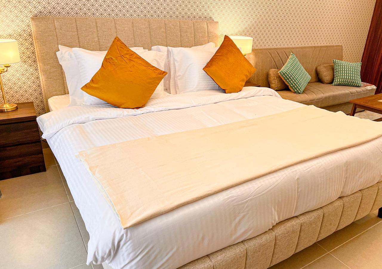 Cosmos Living Modern Studio Near Dubai Marina Екстер'єр фото